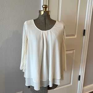 Ariat Boho Flowy Blouse with Pleated Bell Sleeves | NWOT | Size L | Gorg…